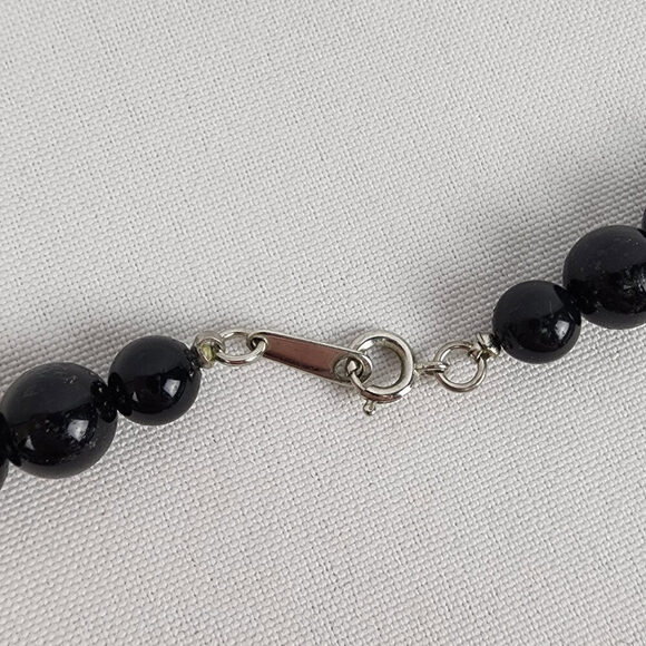 Vintage 80s Black Beaded Statement Necklace - Picture 5 of 6